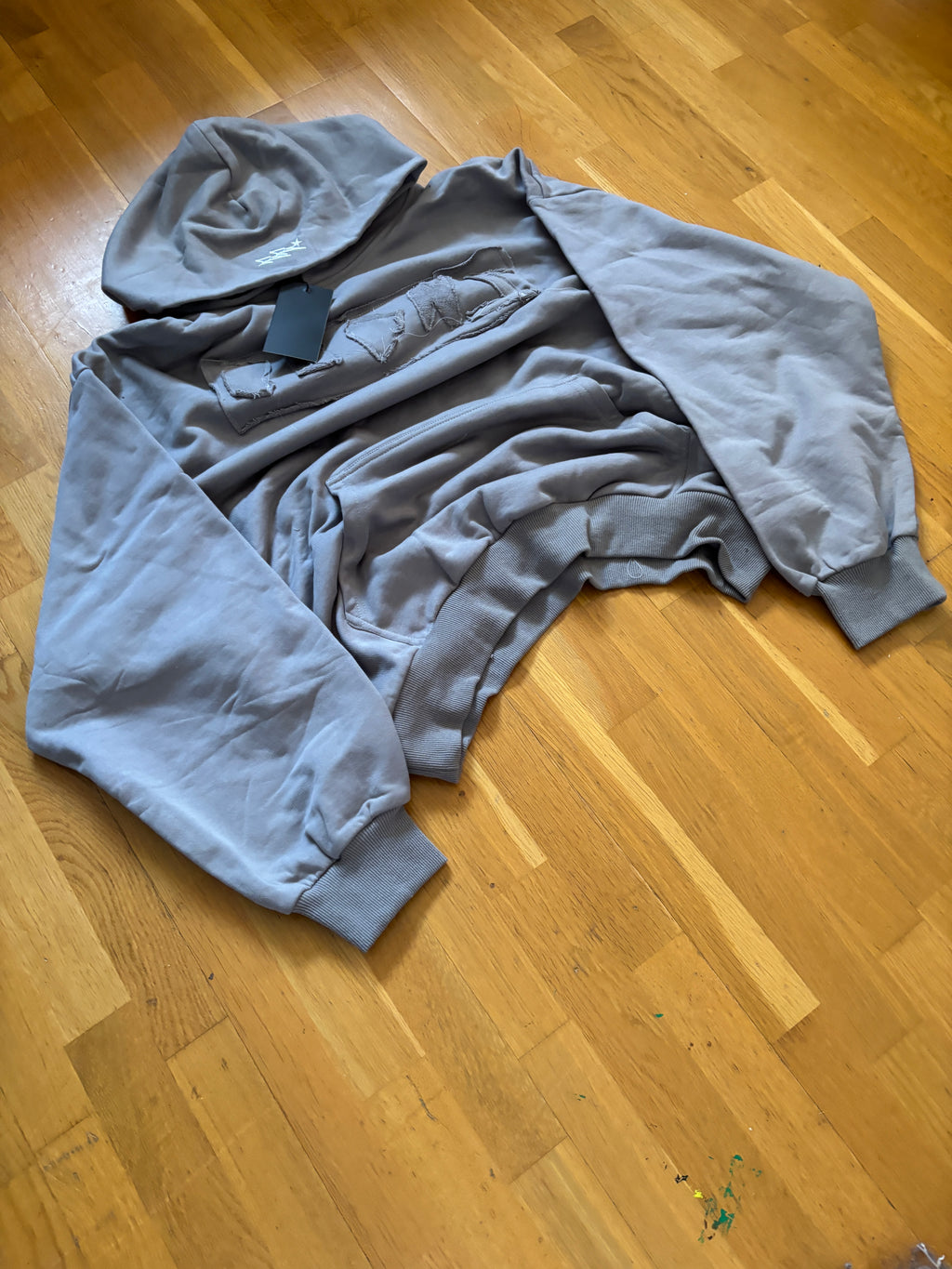 CRANZ X RVK ROSES hettupeysa