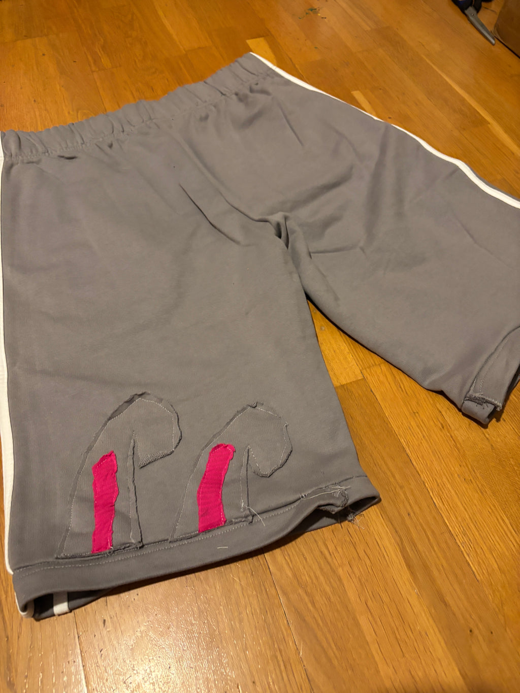 CRANZ X RVK ROSES stutt buxur